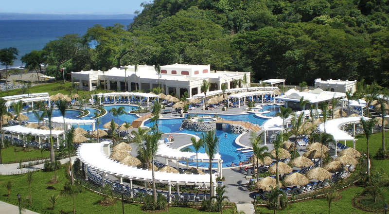 Last moment vacation deals to Costa Rica